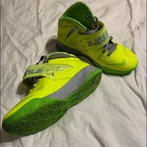 Nike Soldier